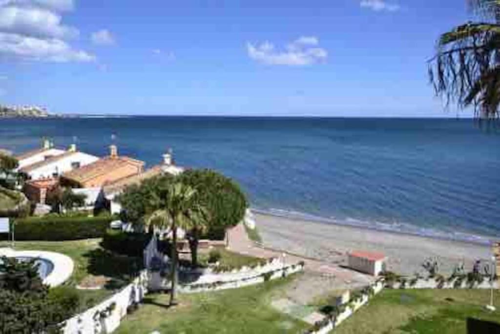Front Mer - Sublime Appartement Moderne Et Confortable Estepona Esterno foto